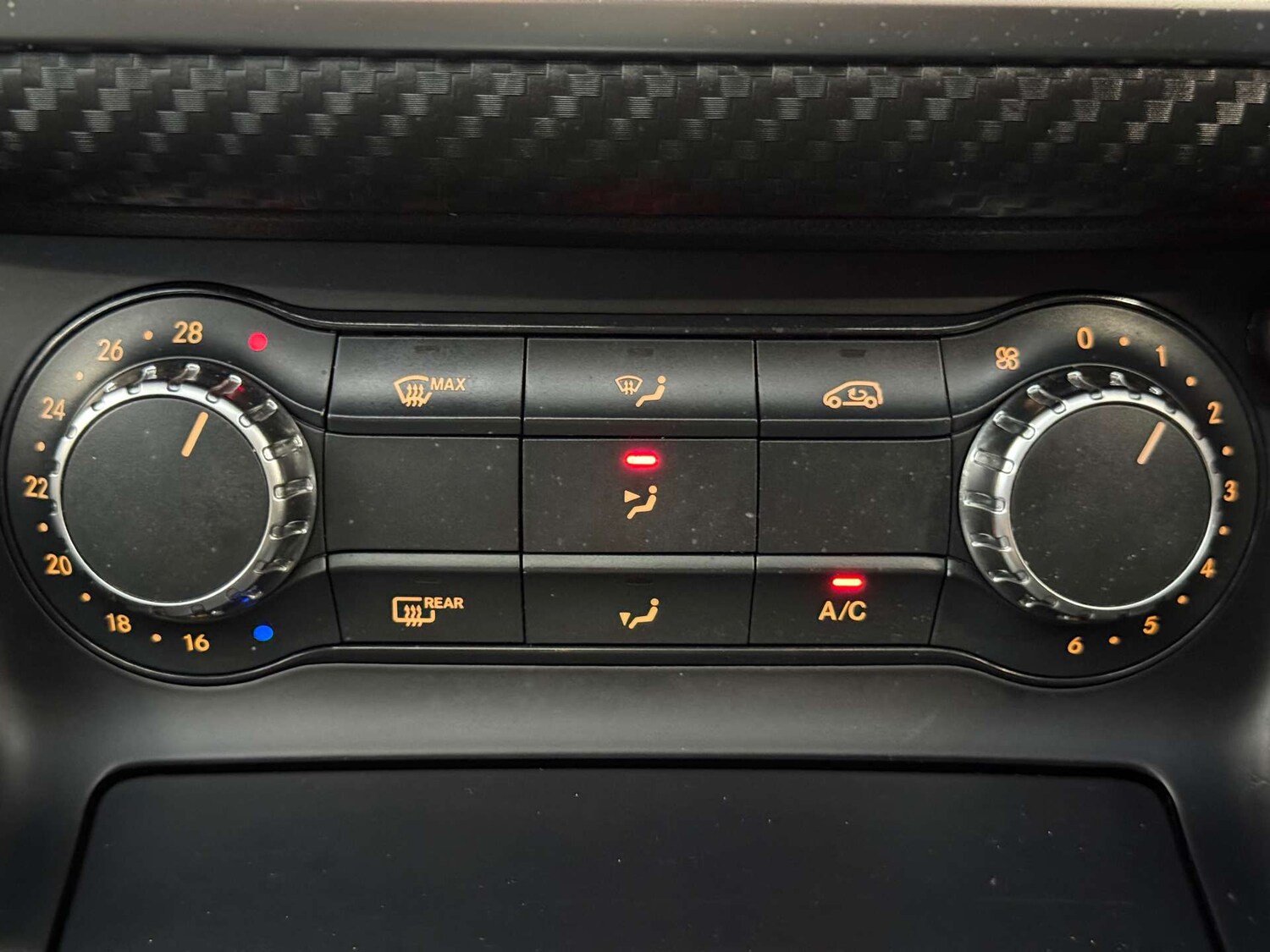 Used Mercedes-Benz A-Class 2014 for sale - 78122990: Photo 42