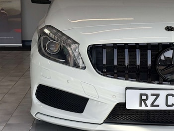 Used Mercedes-Benz A-Class 2014 for sale - 78122990: Photo