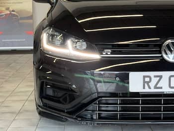 Used Volkswagen Golf 2018 for sale - 79640295: Photo