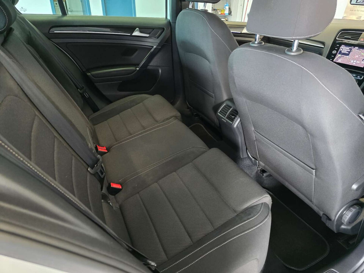 Used Volkswagen Golf 2018 for sale - 77906913: Photo 16