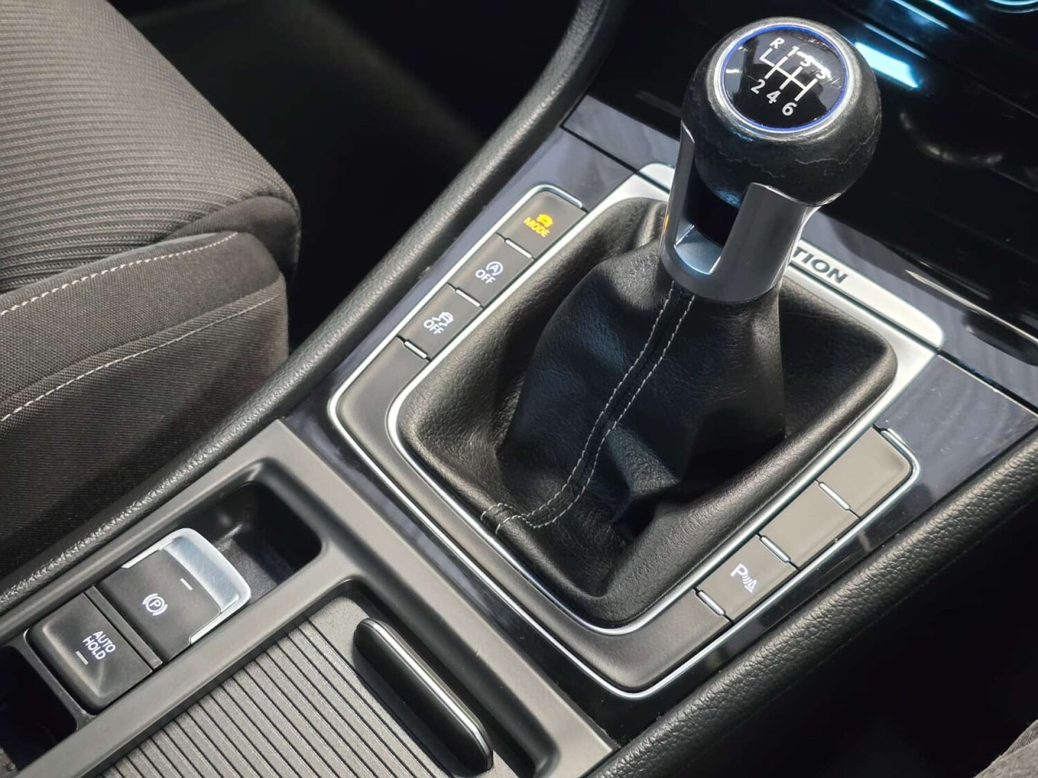 Used Volkswagen Golf 2018 for sale - 77906913: Photo 28