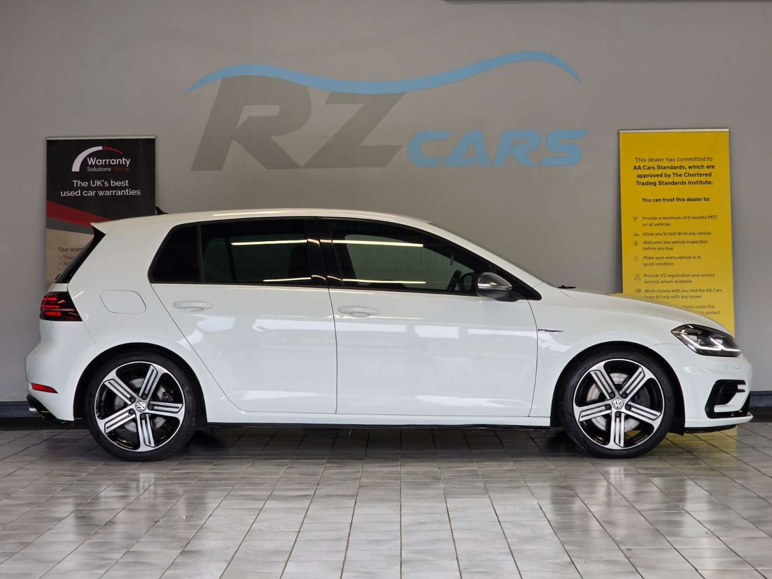 Used Volkswagen Golf 2018 for sale - 77906913: Photo 5
