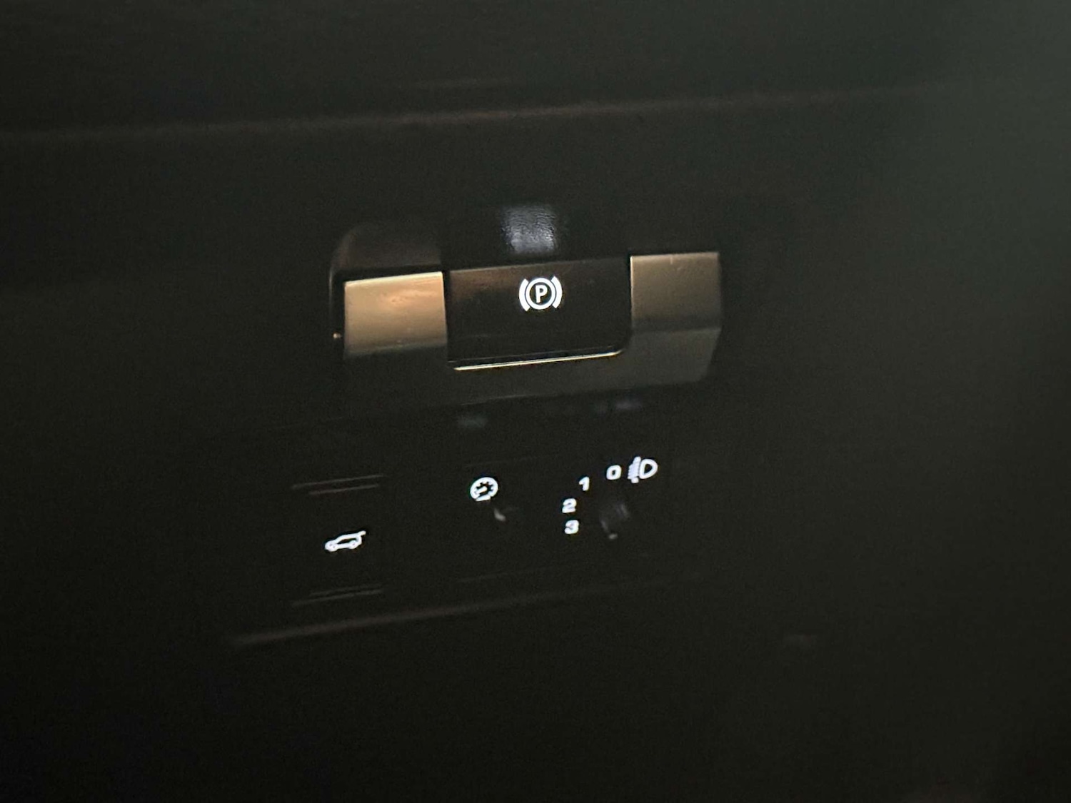 Used Land Rover Range Rover Evoque 2019 for sale - 77240424: Photo 32