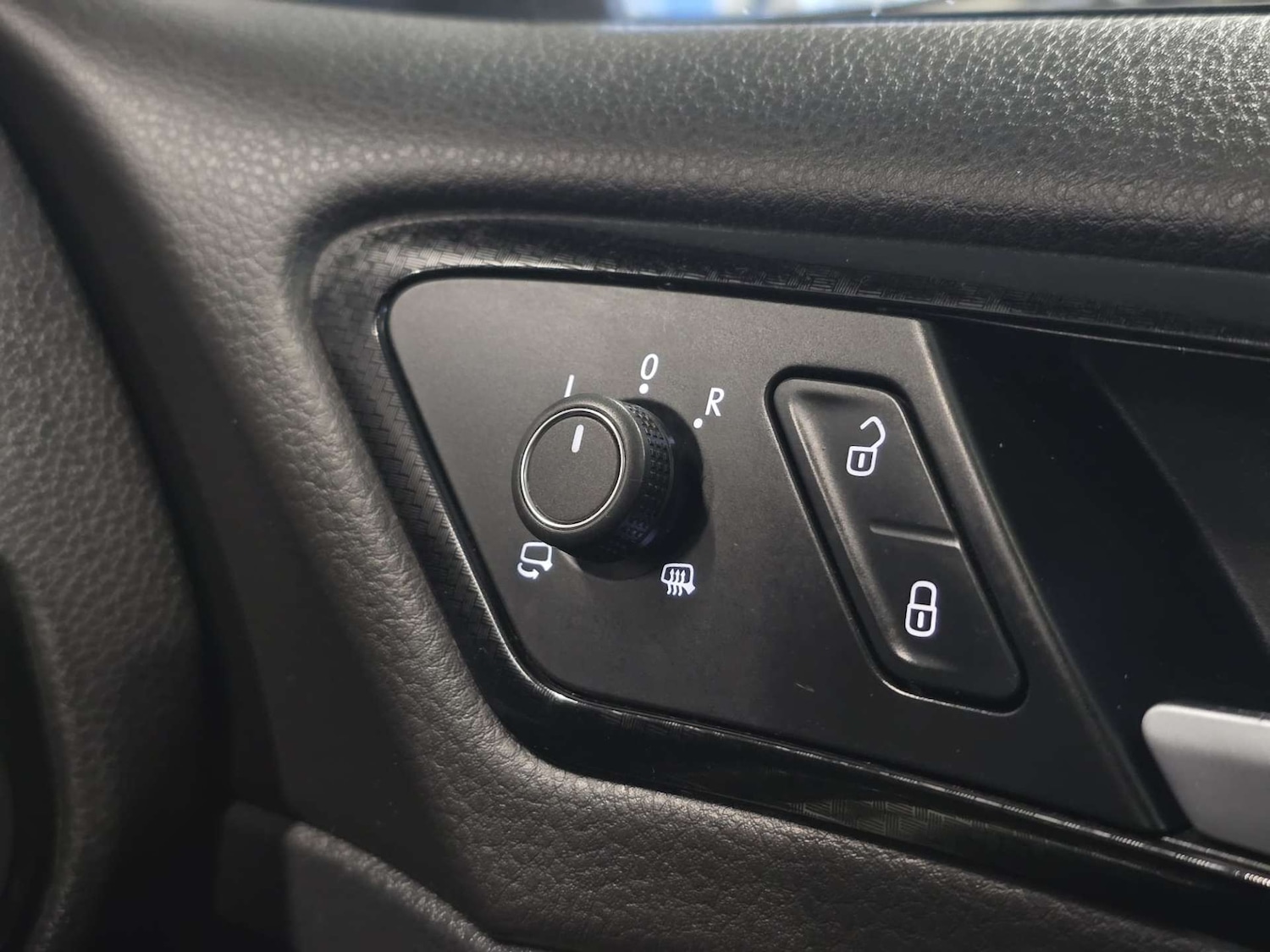 Used Volkswagen Golf 2018 for sale - 77319060: Photo 24