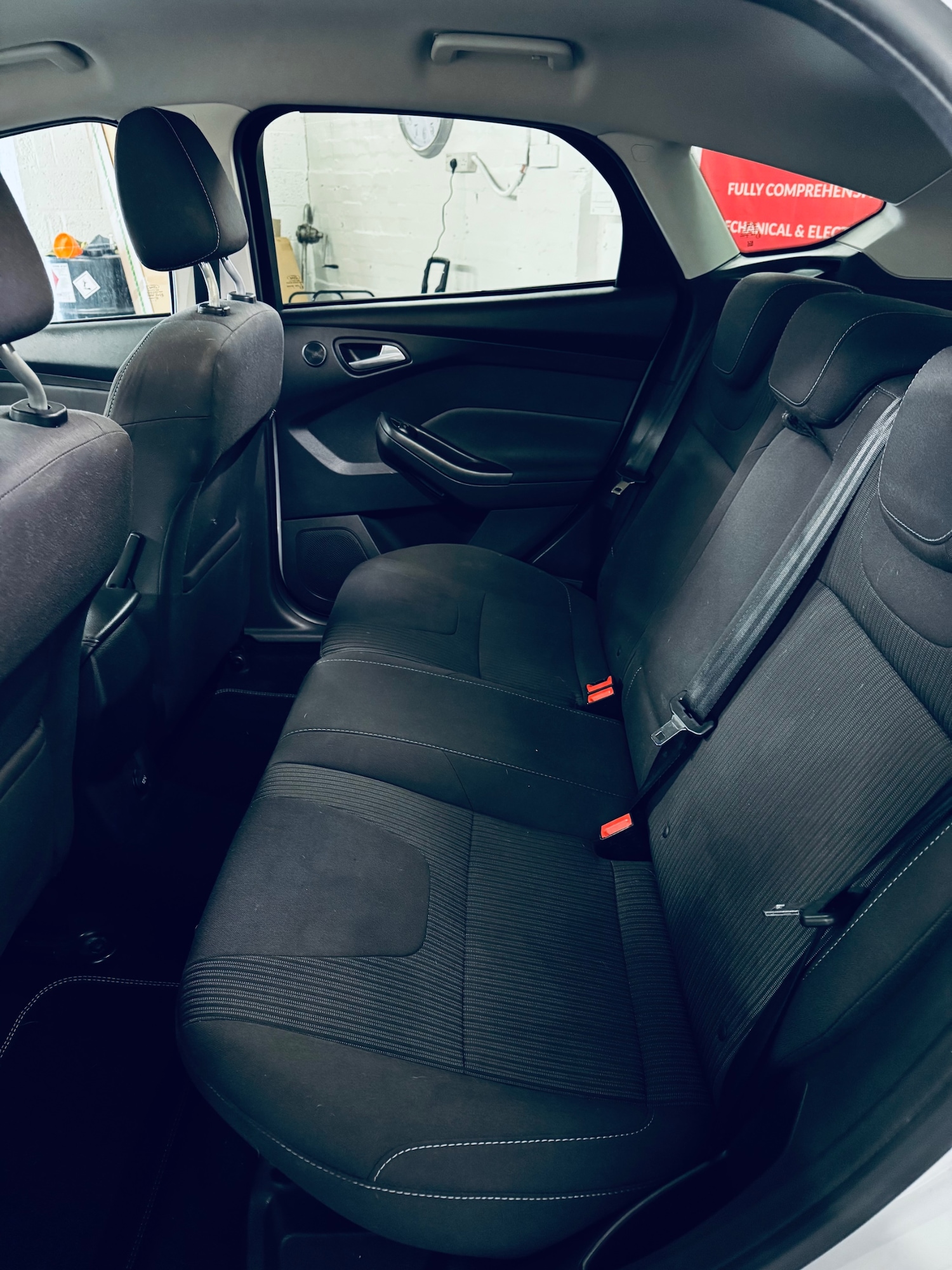 Used Ford Focus 2014 for sale - 76211814: Photo 7