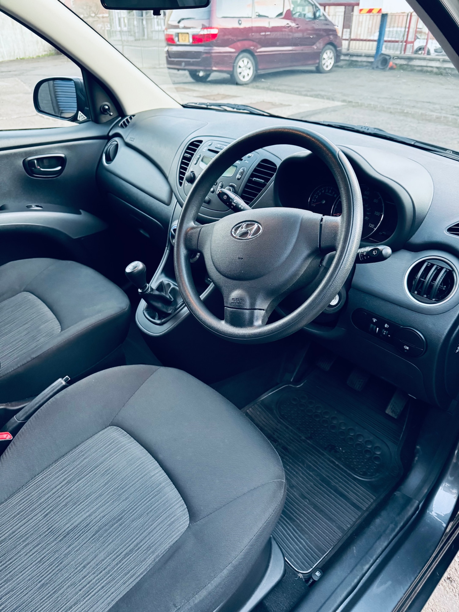 Used Hyundai i10 2012 for sale - 76595323: Photo 7