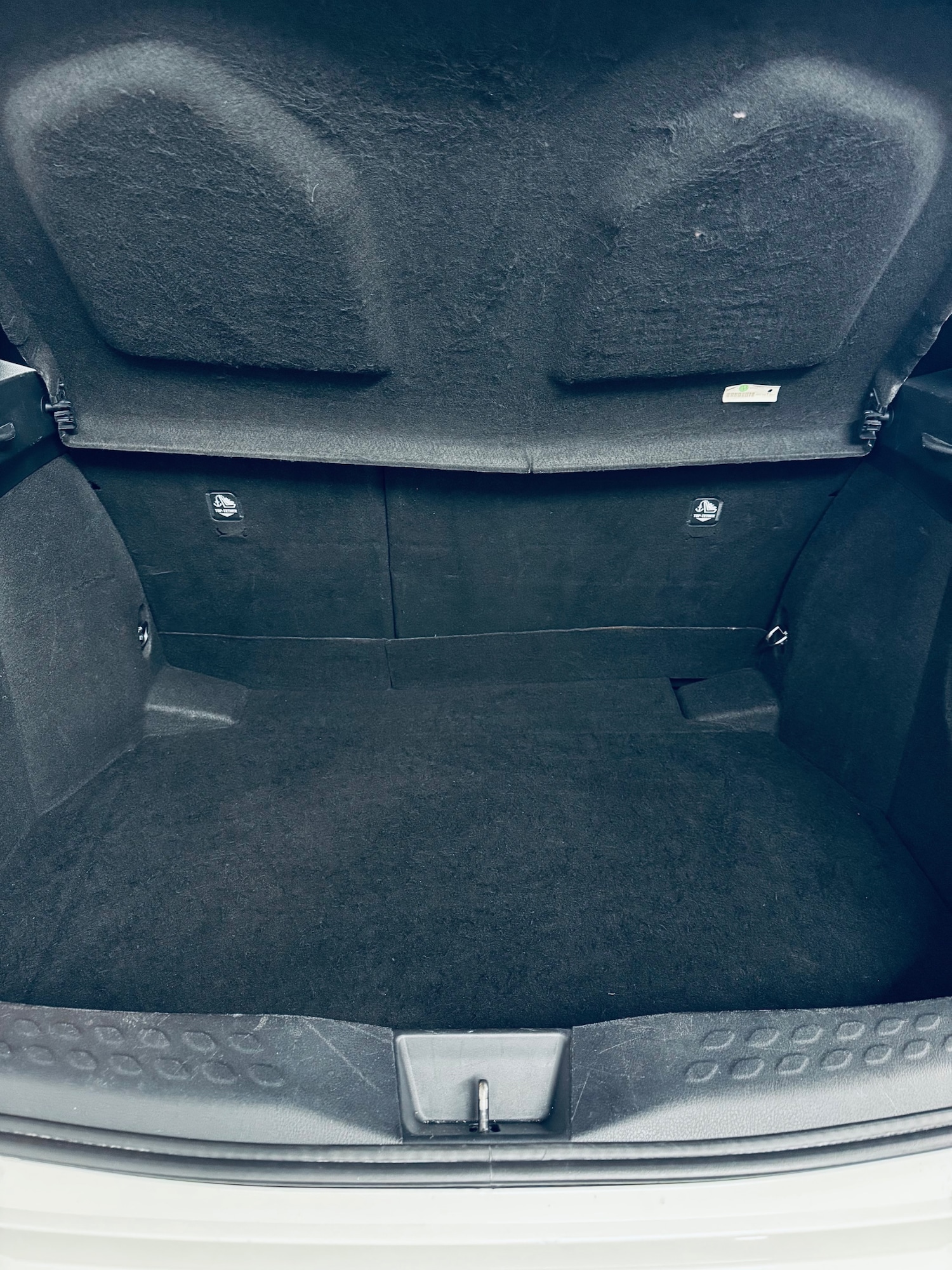 Used Toyota C-HR 2017 for sale - 76023140: Photo 8