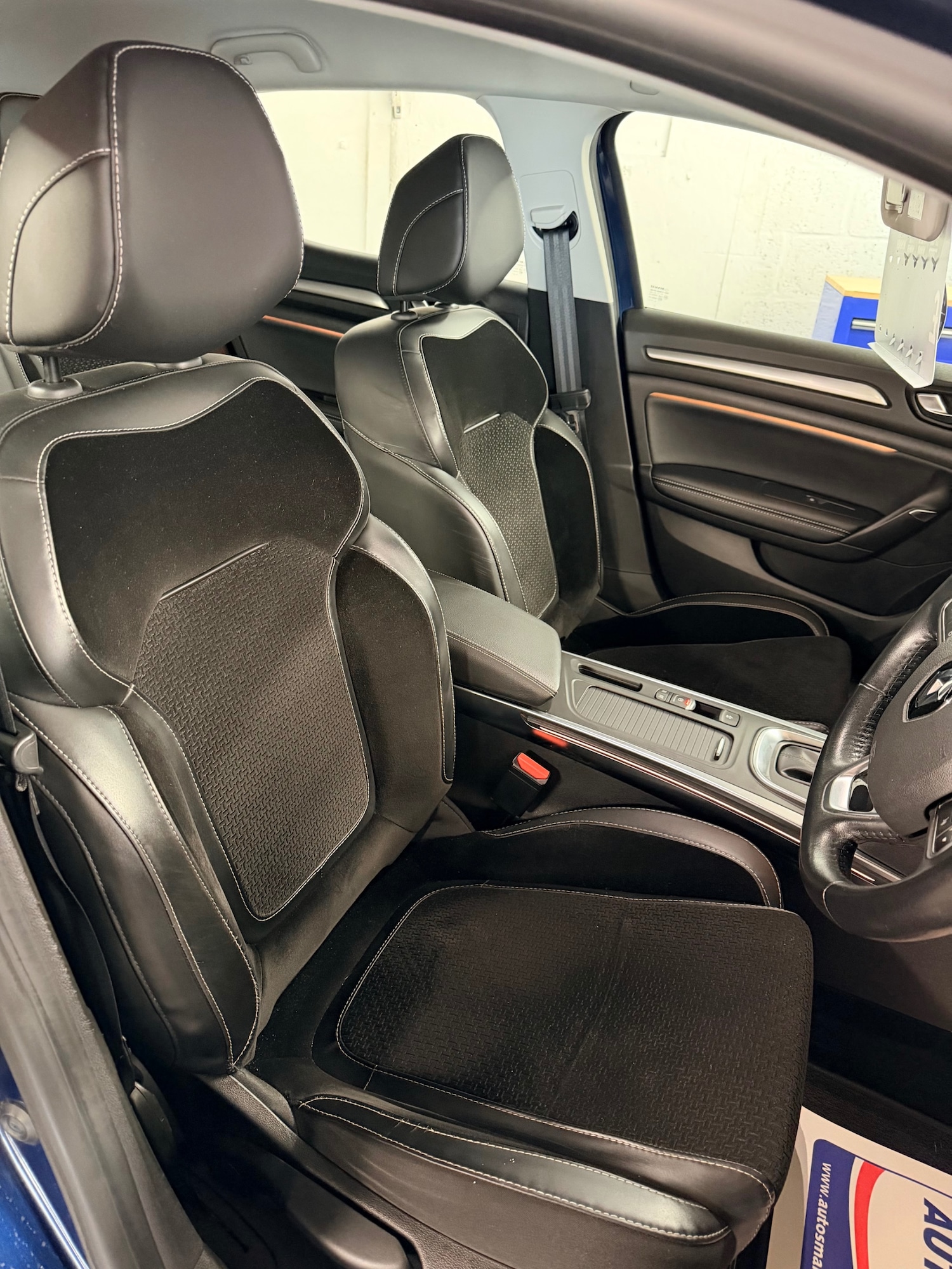 Used Renault Megane 2017 for sale - 77366867: Photo 5