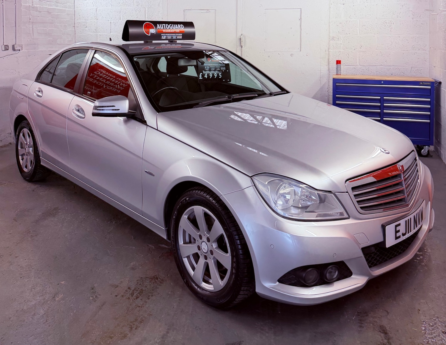Used Mercedes-Benz C Class 2011 for sale - 78146100: Photo 2