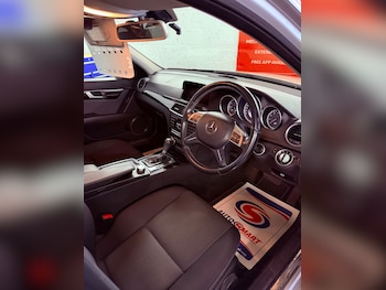 Used Mercedes-Benz C Class 2011 for sale - 78146100: Photo