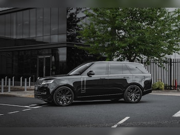 Used Land Rover Range Rover 2023 for sale - 76170420: Photo
