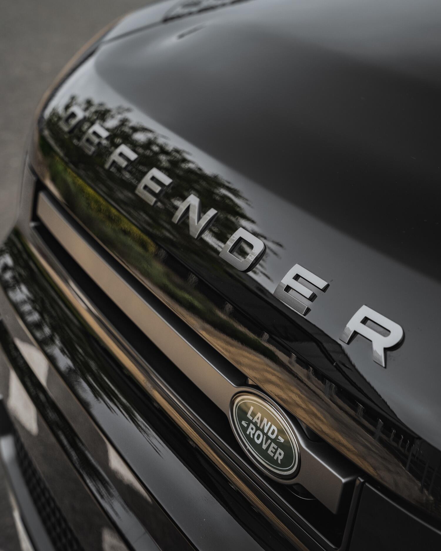 Used Land Rover Defender 90 2022 for sale - 76257630: Photo 4