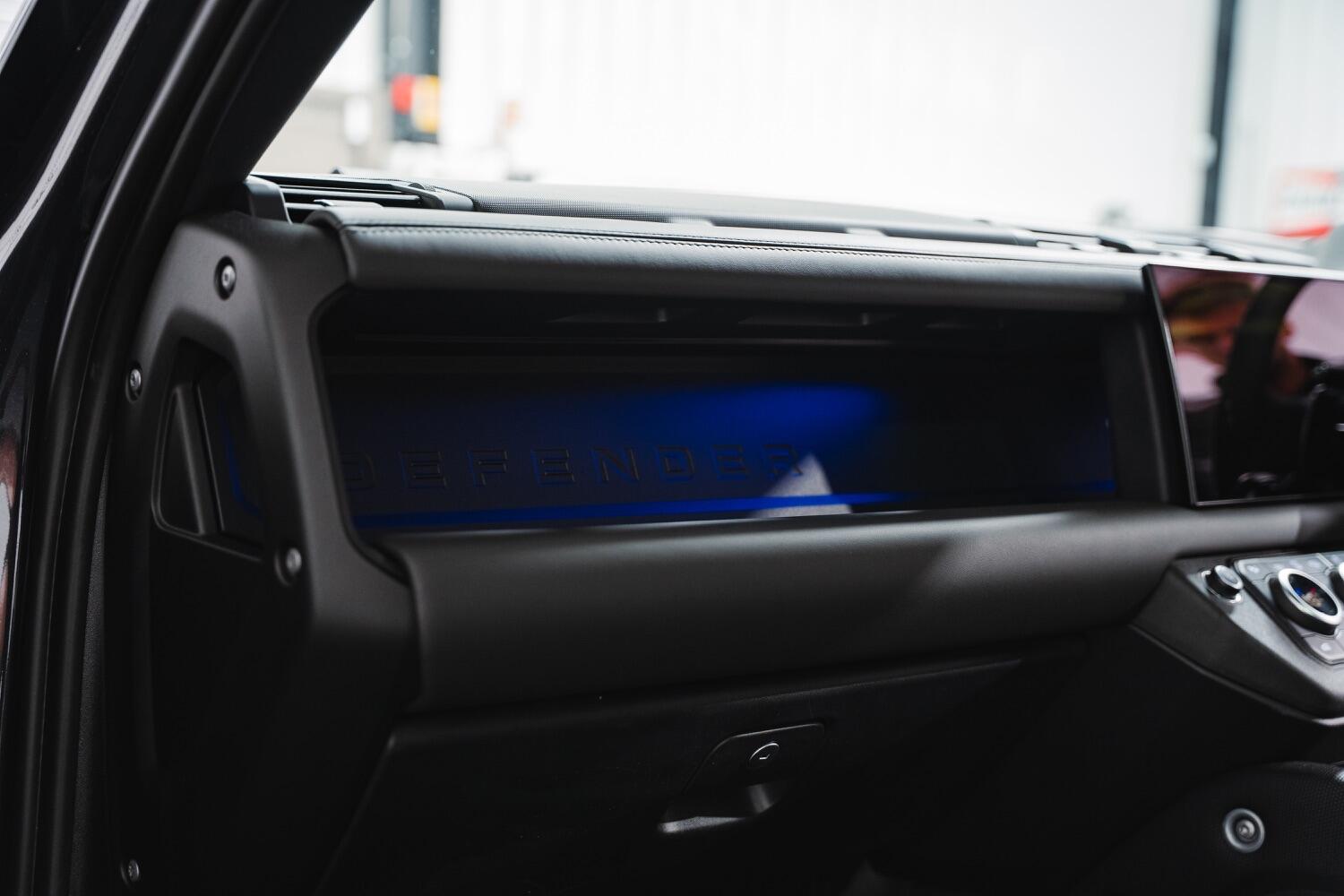 Used Land Rover Defender 90 2022 for sale - 76257630: Photo 8