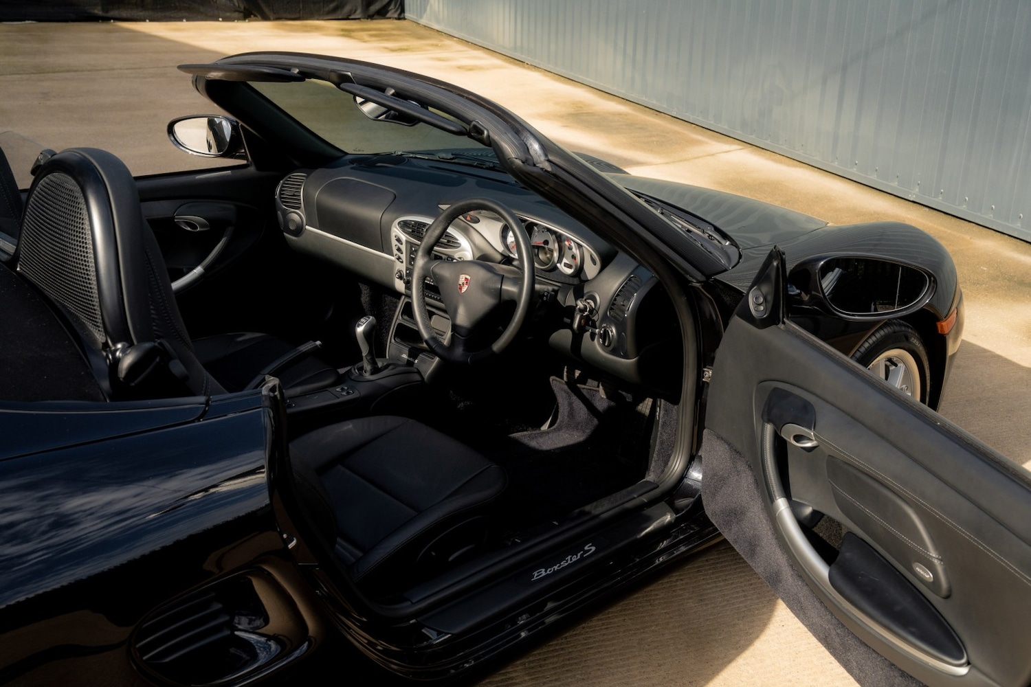 Used Porsche Boxster 2002 for sale - 77548355: Photo 23