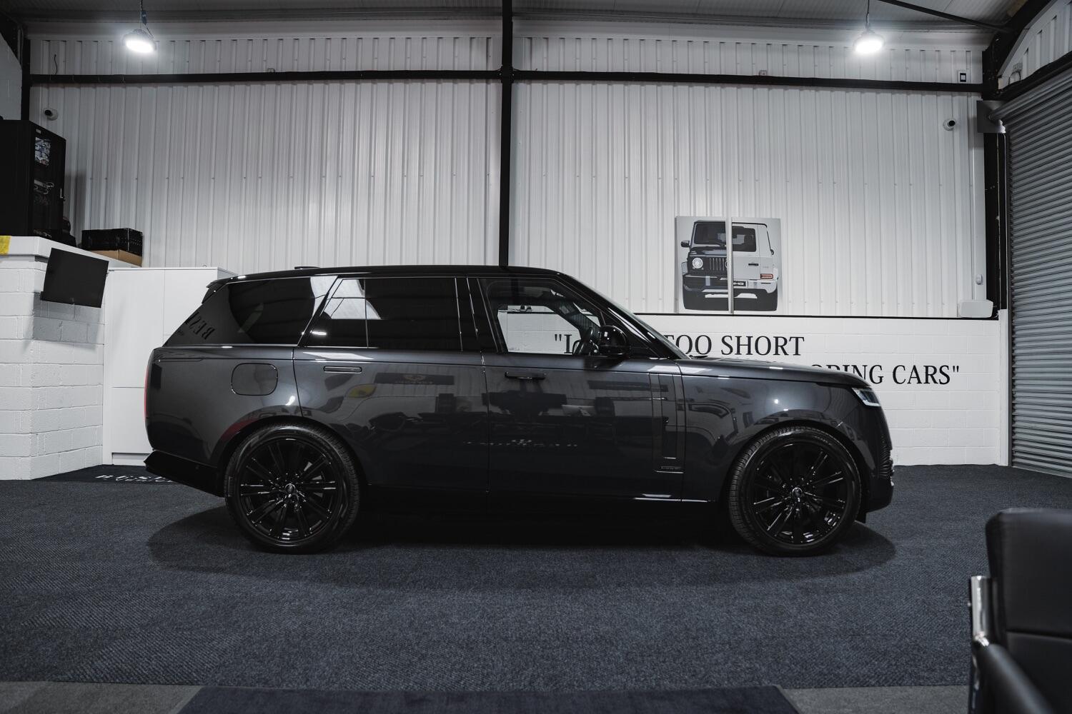 Used Land Rover Range Rover 2024 for sale - 76793627: Photo 3