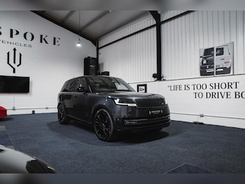 Land Rover - Range Rover