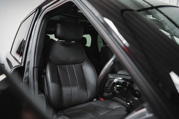 Used Land Rover Range Rover 2024 for sale - 76324763: Photo 9