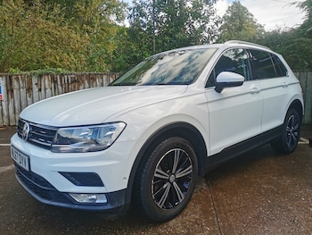 Used Volkswagen Tiguan 2017 for sale - 75931517: Photo