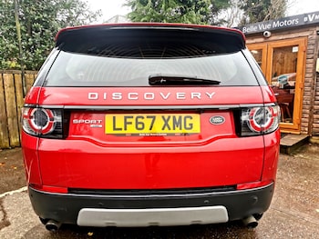 Used Land Rover Discovery Sport 2017 for sale - 76577531: Photo