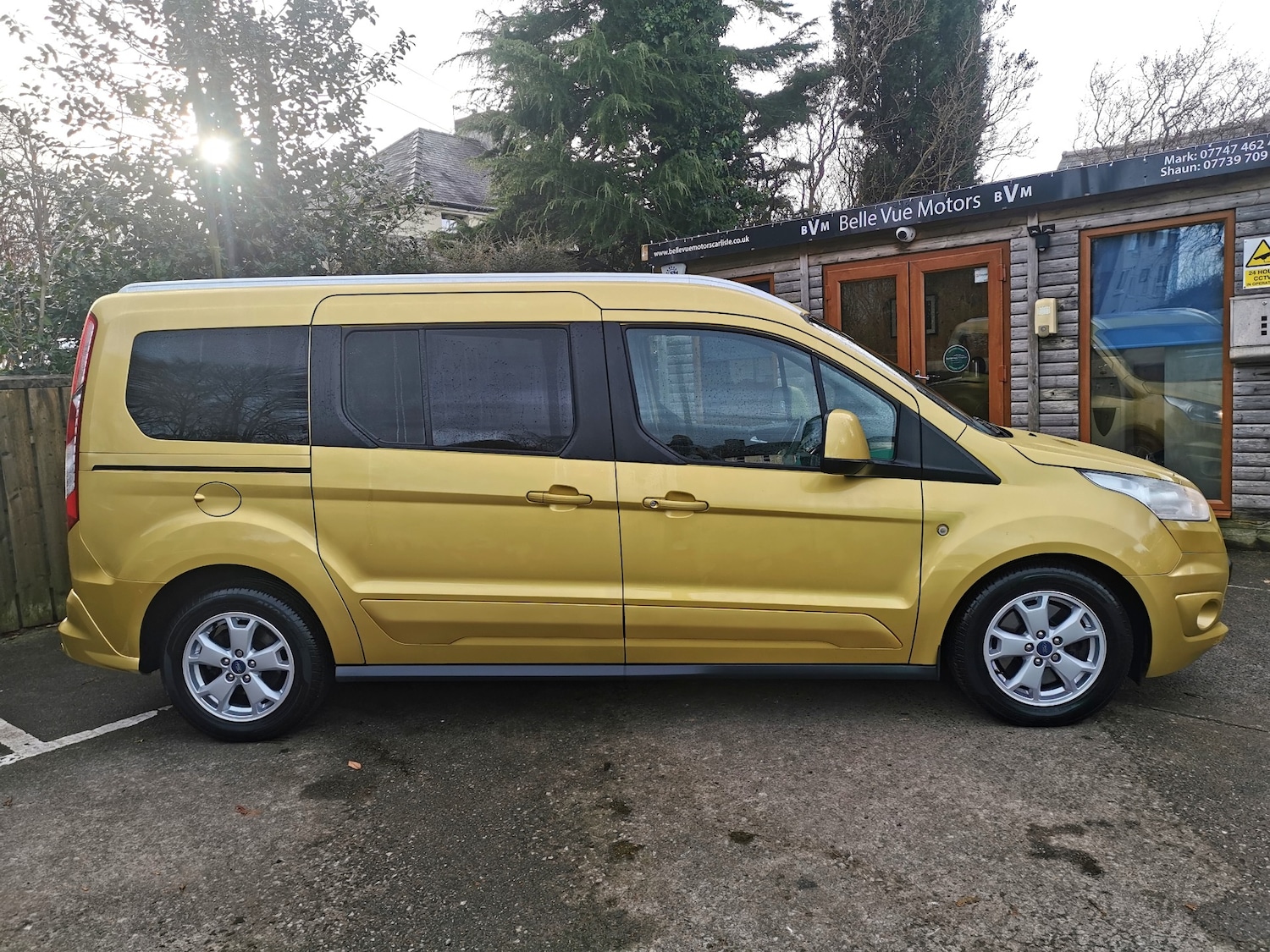 Used Ford Grand Tourneo Connect 2017 for sale - 77135853: Photo 3