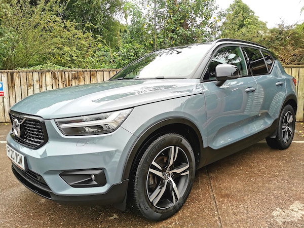 Used Volvo XC40 2020 for sale - 75079990: Photo 2