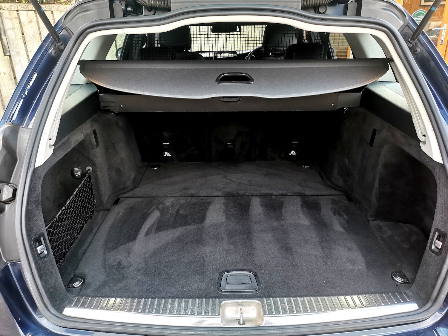 Used Mercedes-Benz C Class 2016 for sale - 76397198: Photo 15