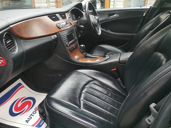Used Mercedes-Benz CLS 2009 for sale - 76268836: Photo 10