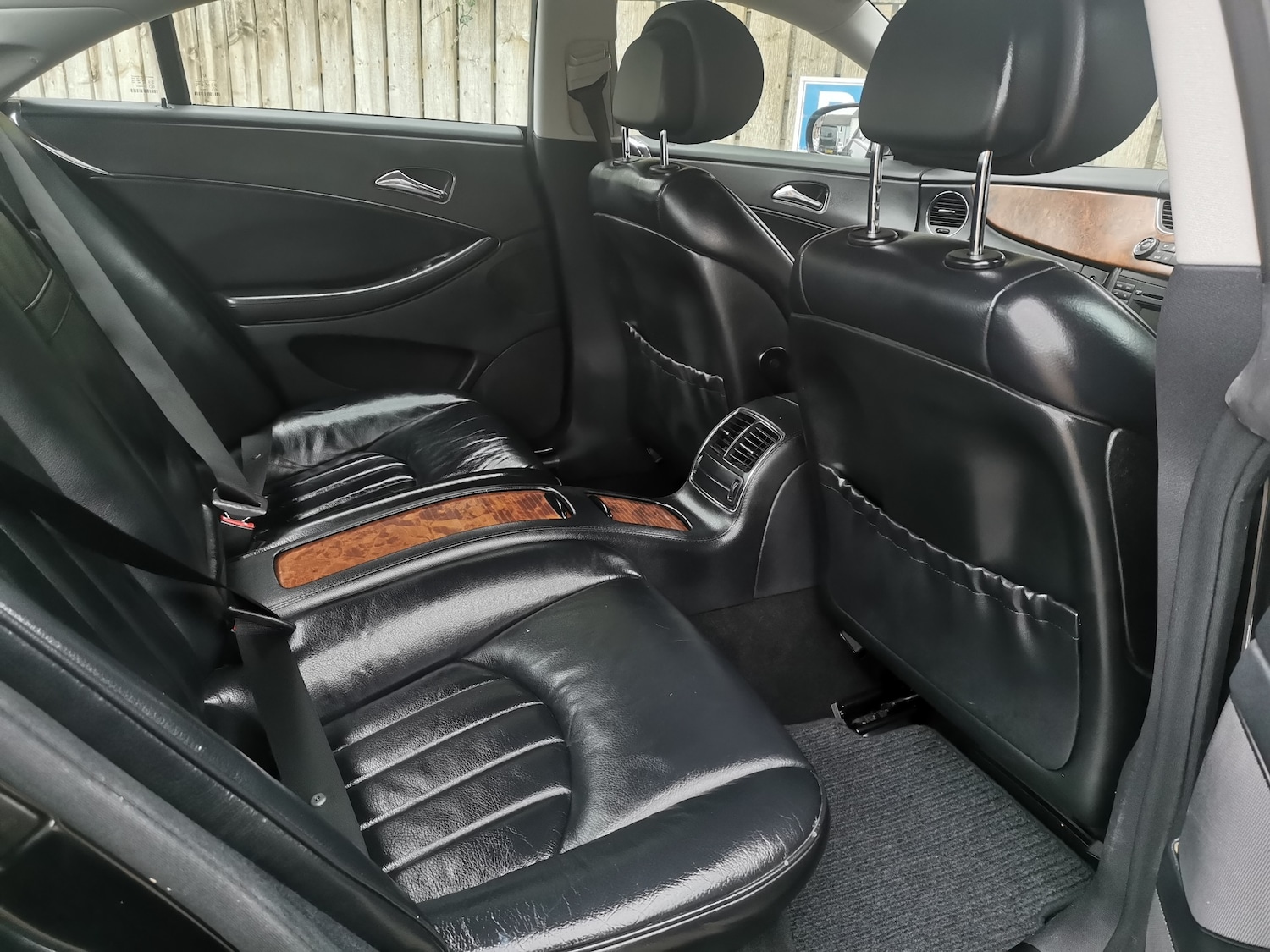 Used Mercedes-Benz CLS 2009 for sale - 76268836: Photo 11