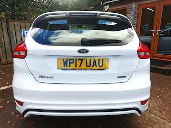 Used Ford Focus 2017 for sale - 76347414: Photo