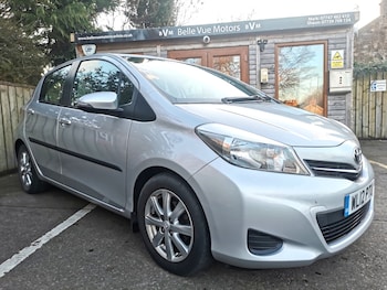 Used Toyota Yaris 2012 for sale - 77822539: Photo