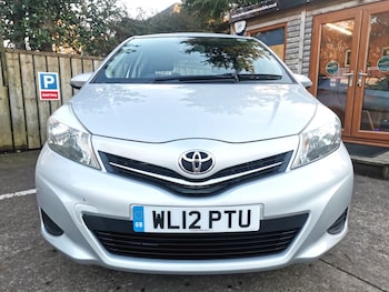 Used Toyota Yaris 2012 for sale - 77822539: Photo