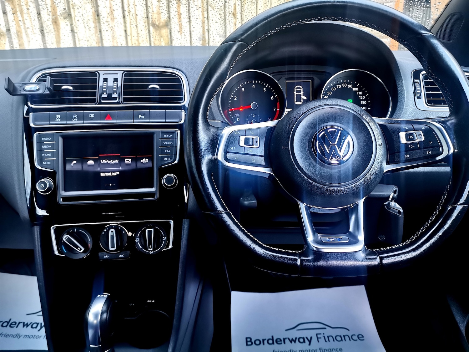 Used Volkswagen Polo 2015 for sale - 77573084: Photo 10