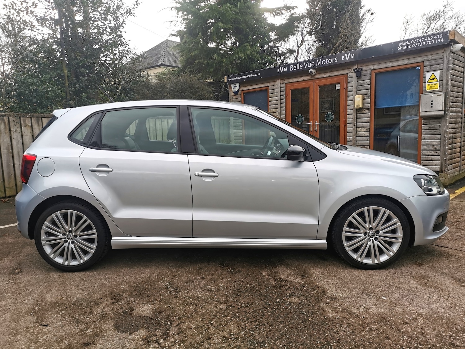 Used Volkswagen Polo 2015 for sale - 77573084: Photo 6