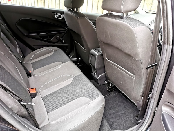 Used Ford Fiesta 2015 for sale - 74757127: Photo 11