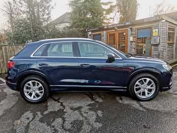 Used Audi Q3 2019 for sale - 77020700: Photo