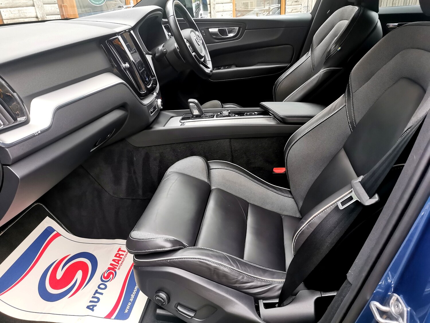 Used Volvo XC60 2019 for sale - 76305834: Photo 16