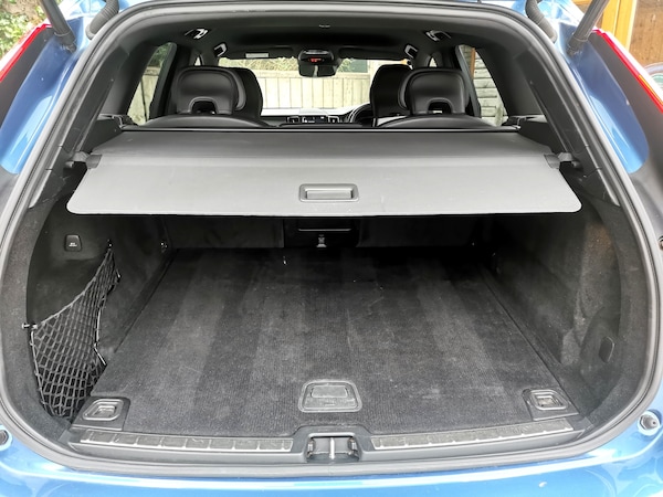 Used Volvo XC60 2019 for sale - 76305834: Photo 19