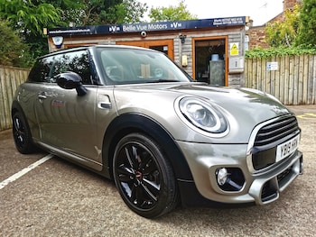 Used MINI Hatch 2019 for sale - 75633157: Photo