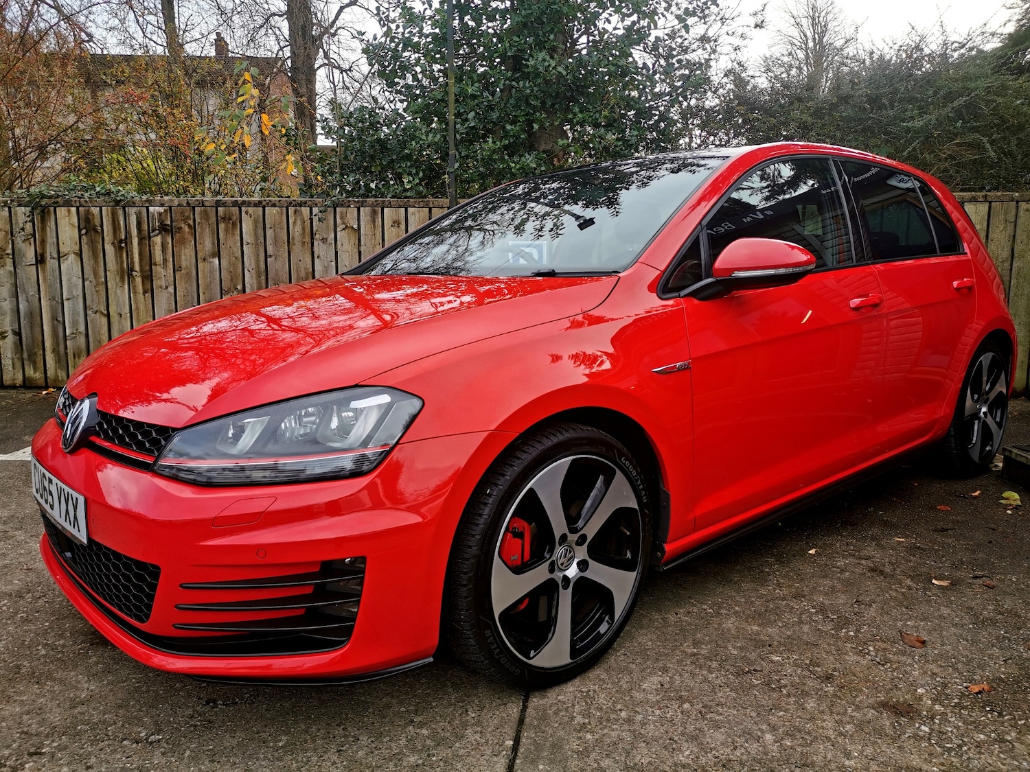 Used Volkswagen Golf 2015 for sale - 76560158: Photo 2