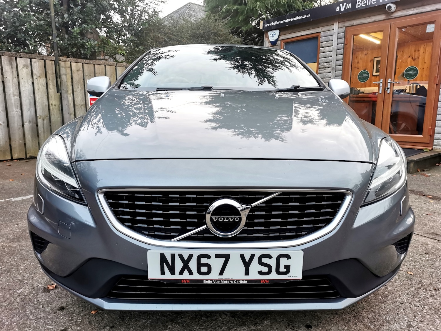 Used Volvo V40 2017 for sale - 76656529: Photo 3