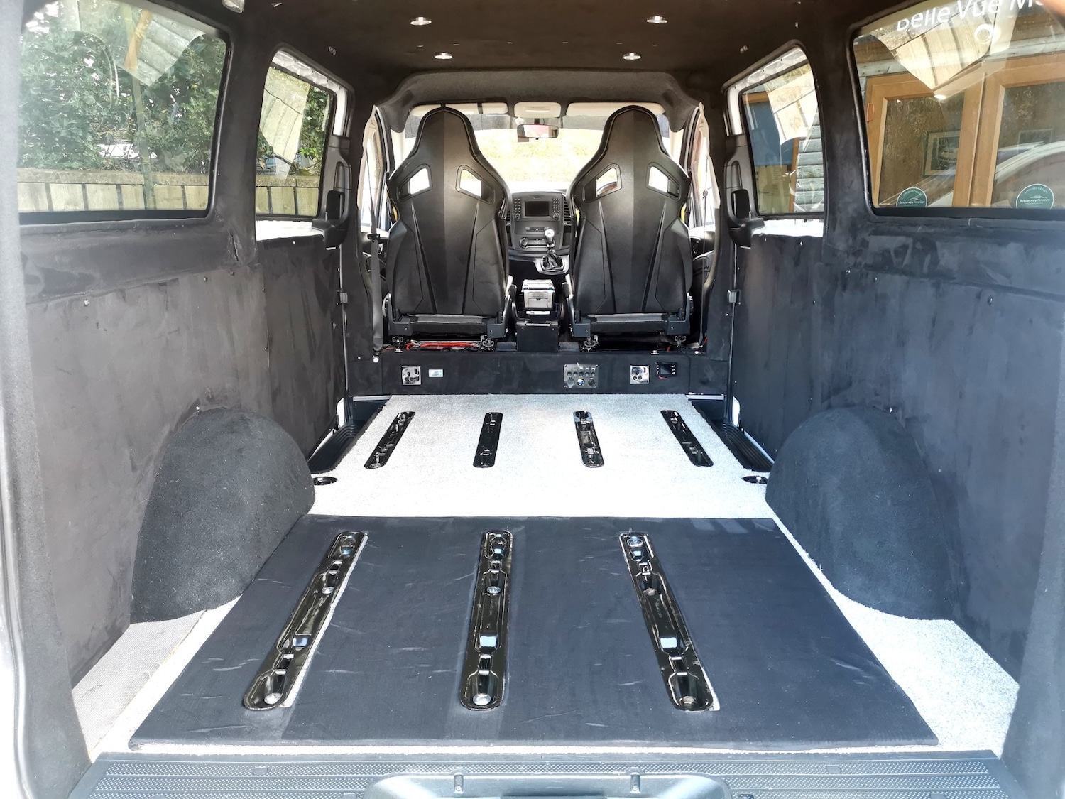 Used Mercedes-Benz Vito 2015 for sale - 68039628: Photo 14