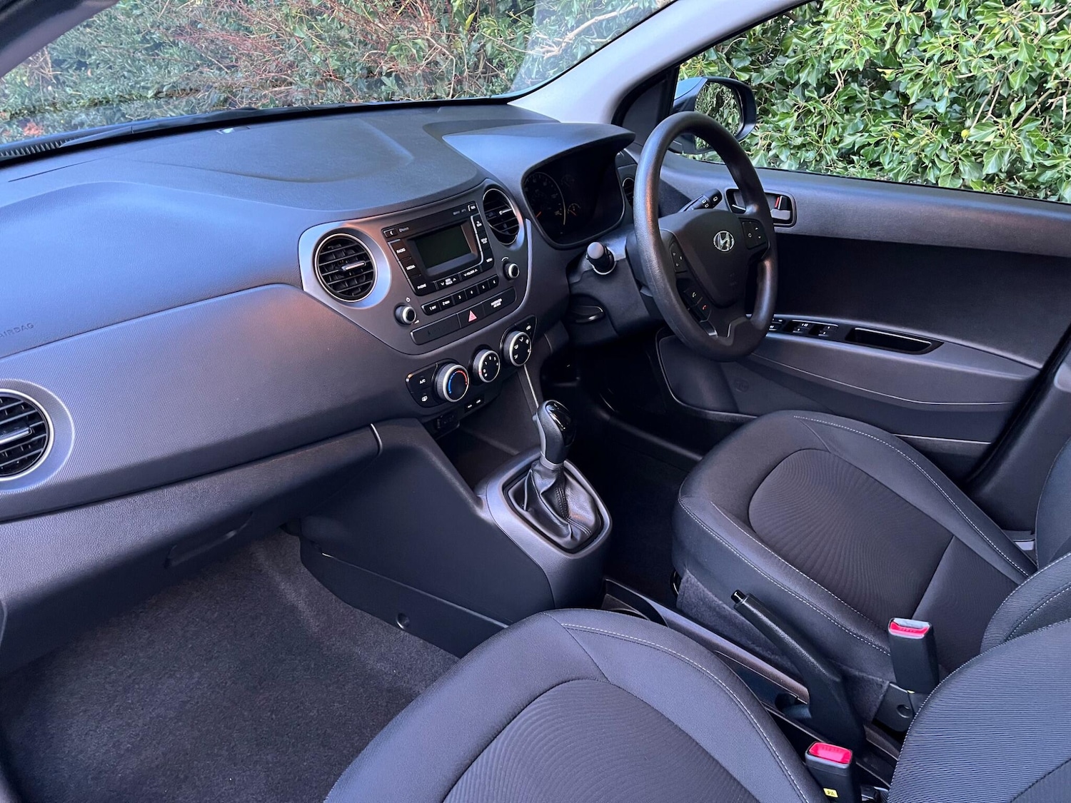 Used Hyundai i10 for sale - 77825281: Photo 11