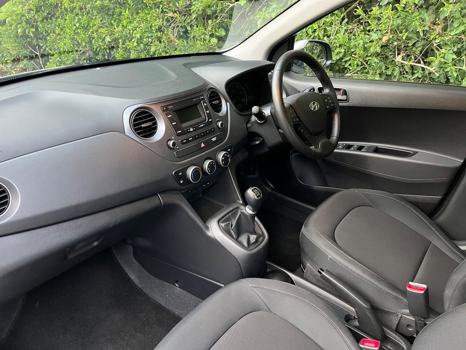 Used Hyundai i10 for sale - 77825091: Photo 11