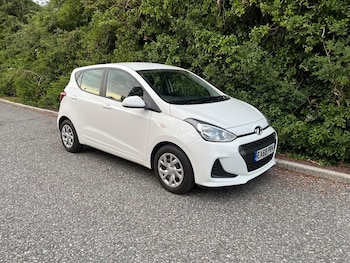 Used Hyundai i10 2018 for sale - 77825091: Photo