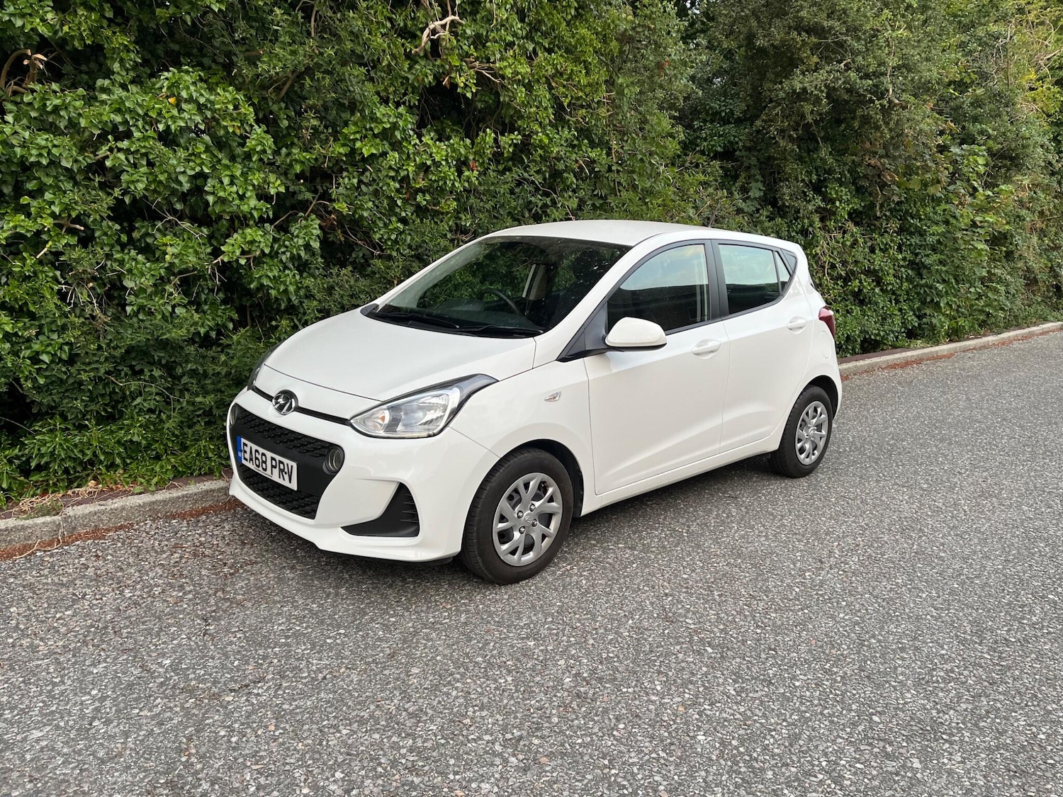 Used Hyundai i10 for sale - 77825091: Photo 3