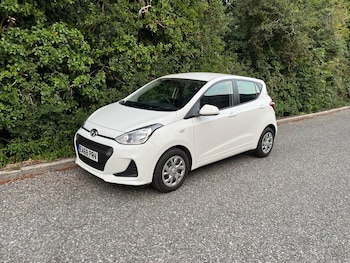 Used Hyundai i10 2018 for sale - 77825091: Photo