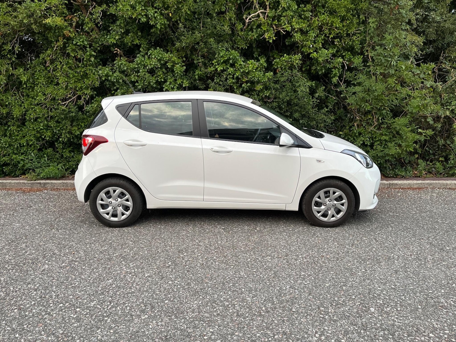 Used Hyundai i10 for sale - 77825091: Photo 5