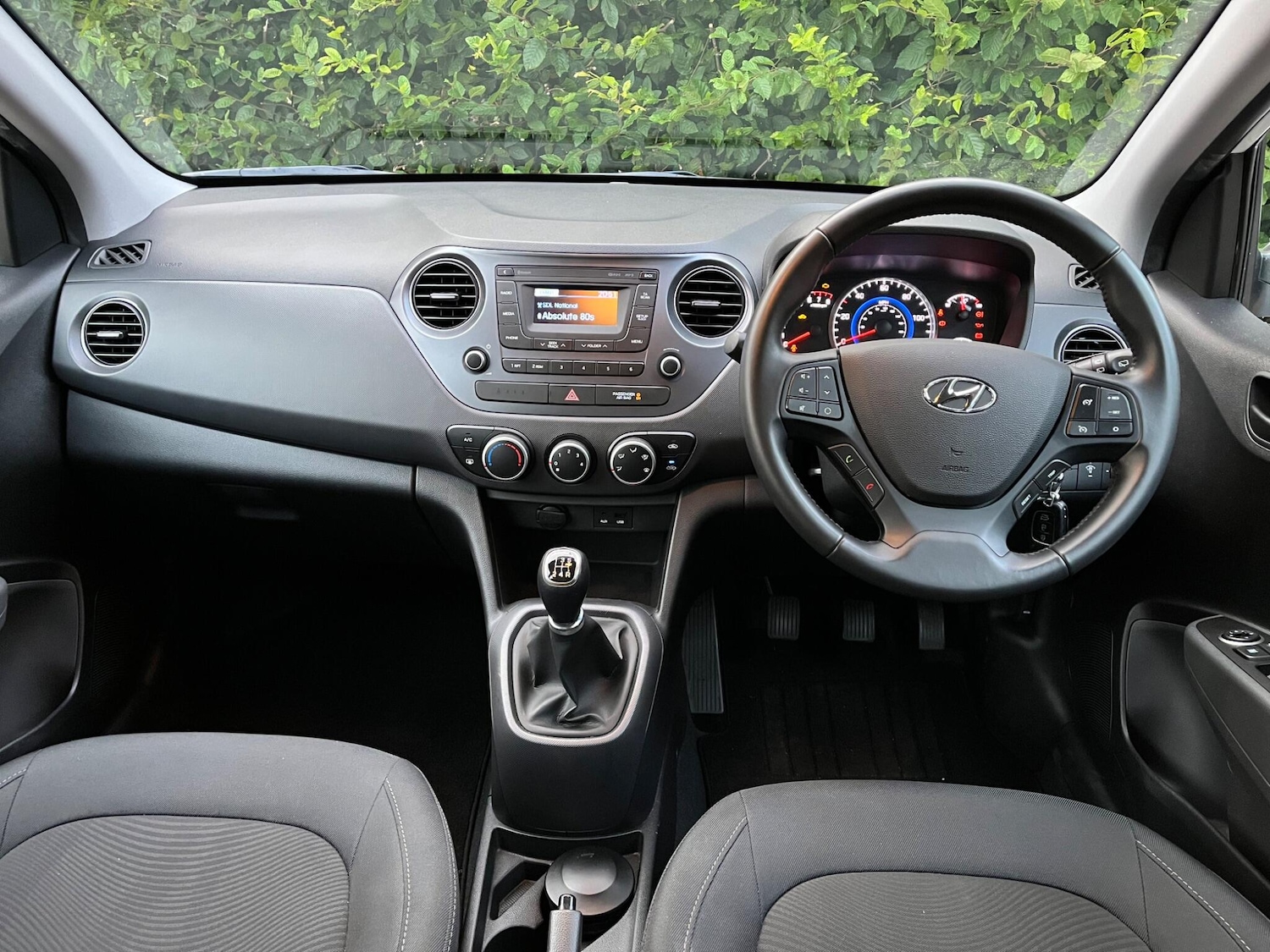 Used Hyundai i10 for sale - 77825091: Photo 9