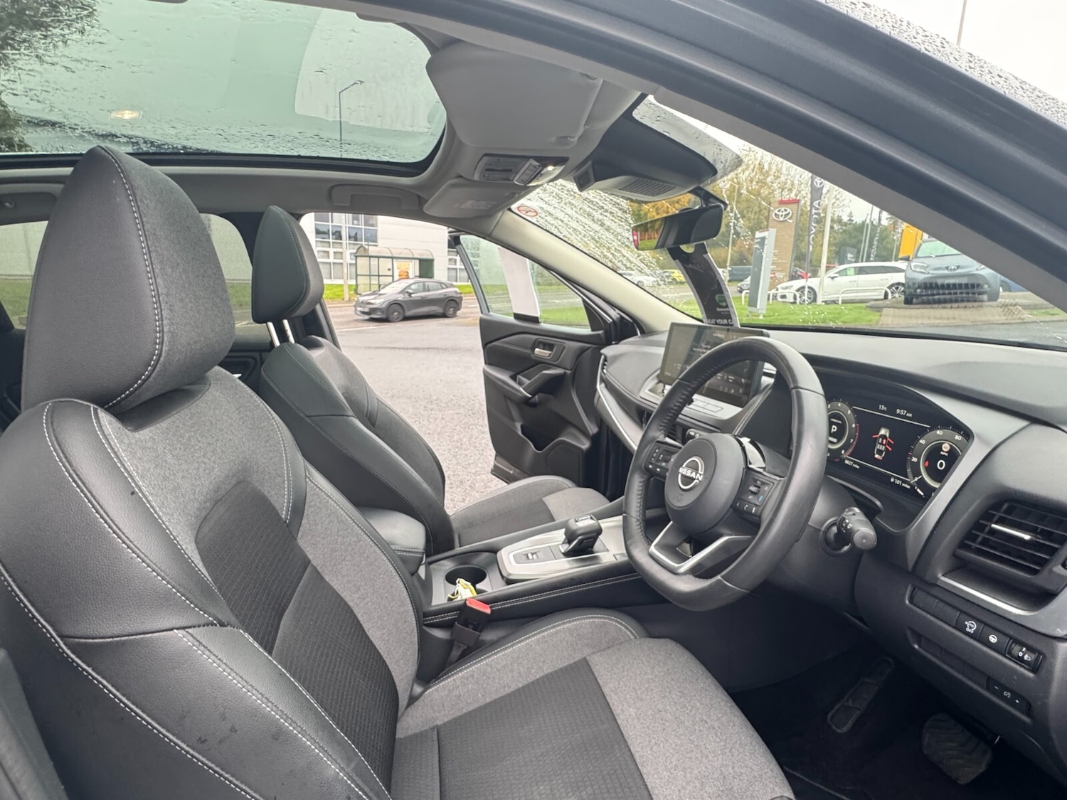 Used Nissan Qashqai 2024 for sale - 76580289: Photo 17