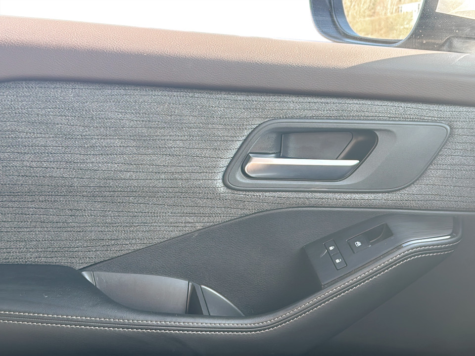 Used Nissan X-Trail 2024 for sale - 77673890: Photo 28